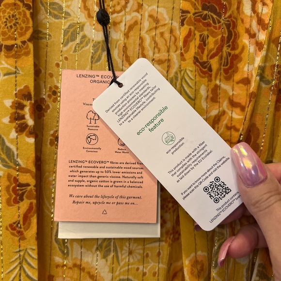 ** DO NOT BUY!!! THIS IS RESERVED**. BNWT Spell Mystic Robe M/L - Picture 7 of 14